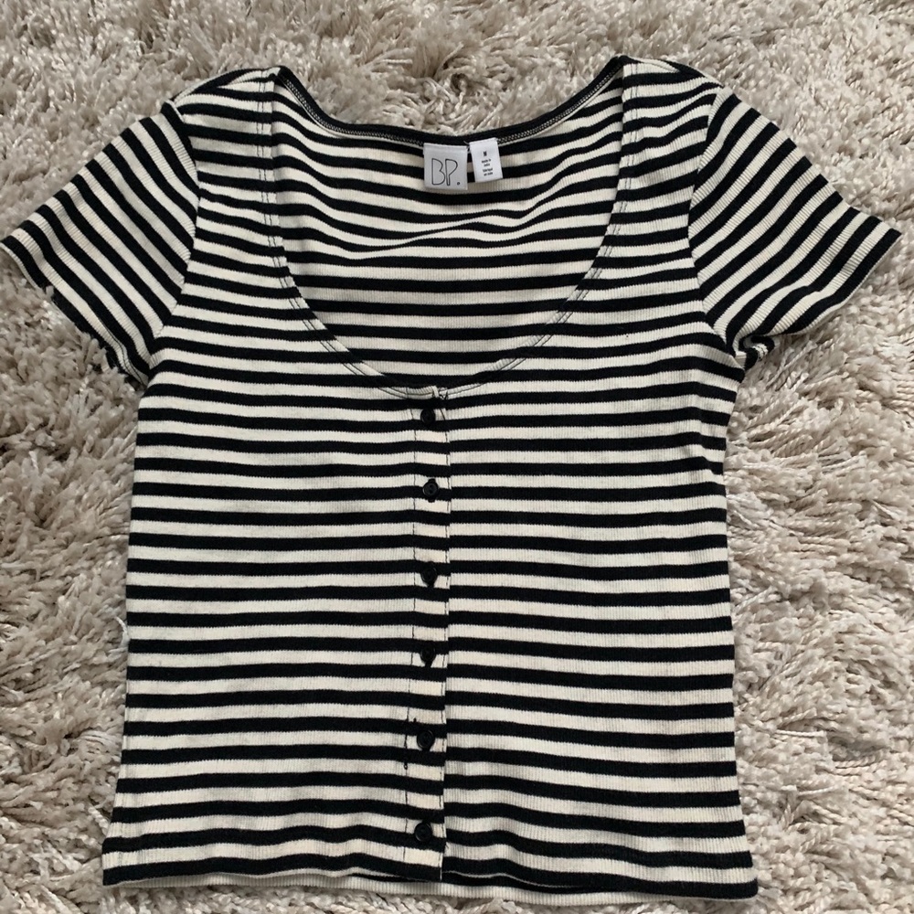 BP black&white striped crop top